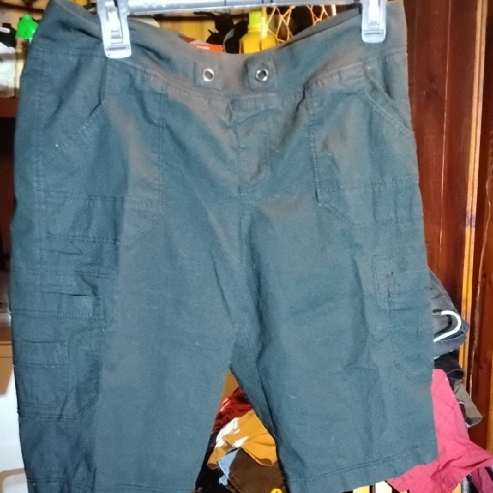DKNY Women's Black Cargo Shorts